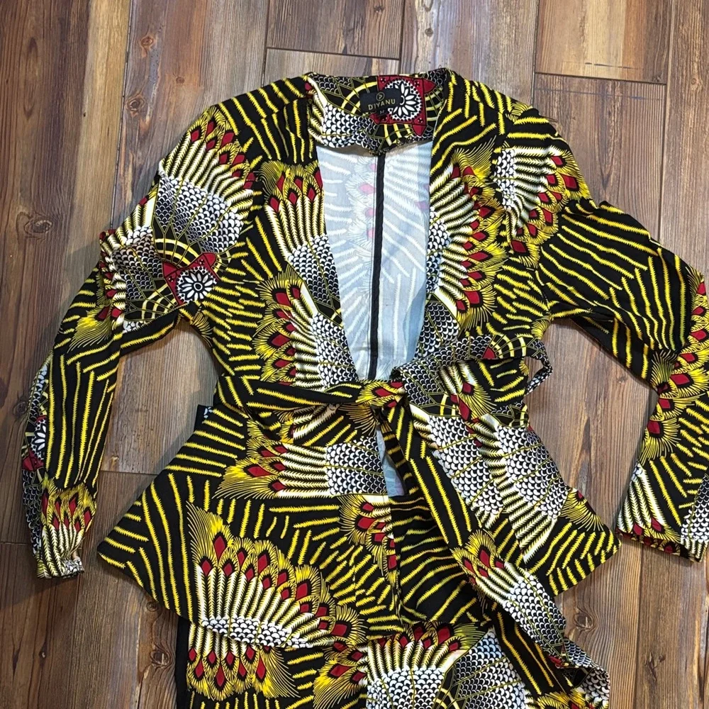 D'Iyanu Vibrant Women's Black & Yellow Patterned Seperate Pantsuit Unknown size - Picture 2 of 15